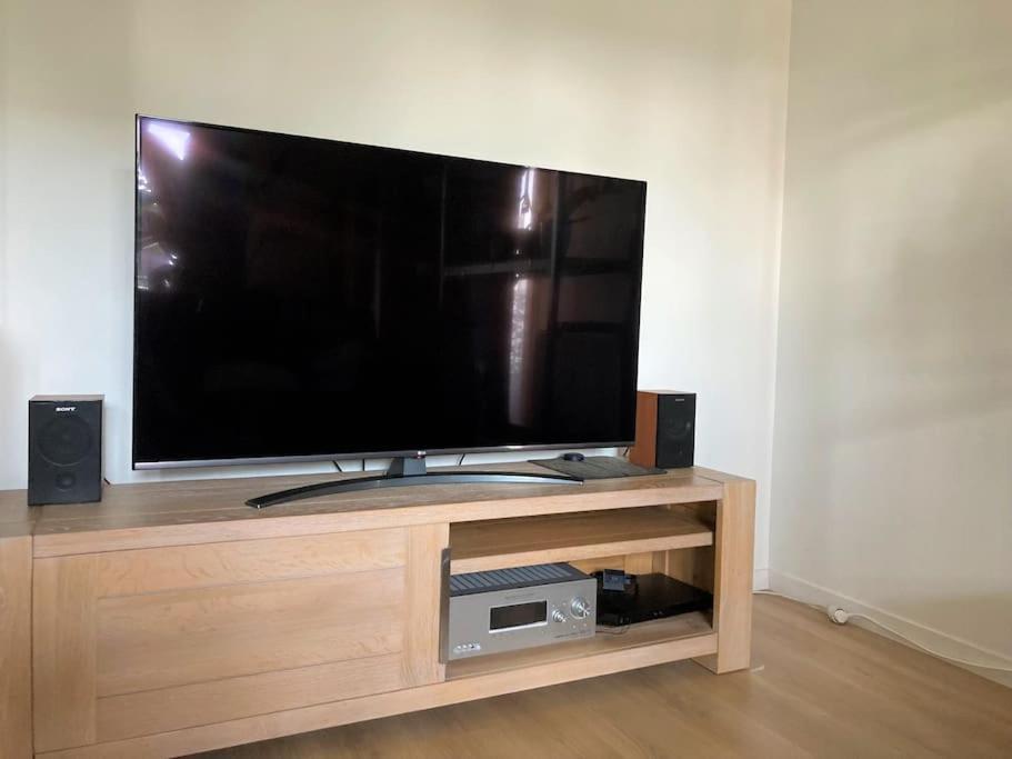 Appartement 87 M2 - 3 Chambres - 6 Personnes - Proche Paris - Parking Gratuit Asnières Eksteriør bilde